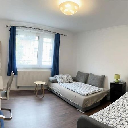 Duesseldorf Messe And Airport, 2-Bedroom Apartment With Kitchen And Garden Duisburg Exteriör bild