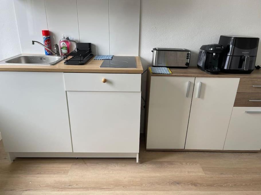 Duesseldorf Messe And Airport, 2-Bedroom Apartment With Kitchen And Garden Duisburg Exteriör bild