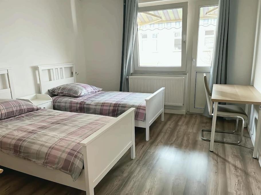 Duesseldorf Messe And Airport, 2-Bedroom Apartment With Kitchen And Garden Duisburg Exteriör bild