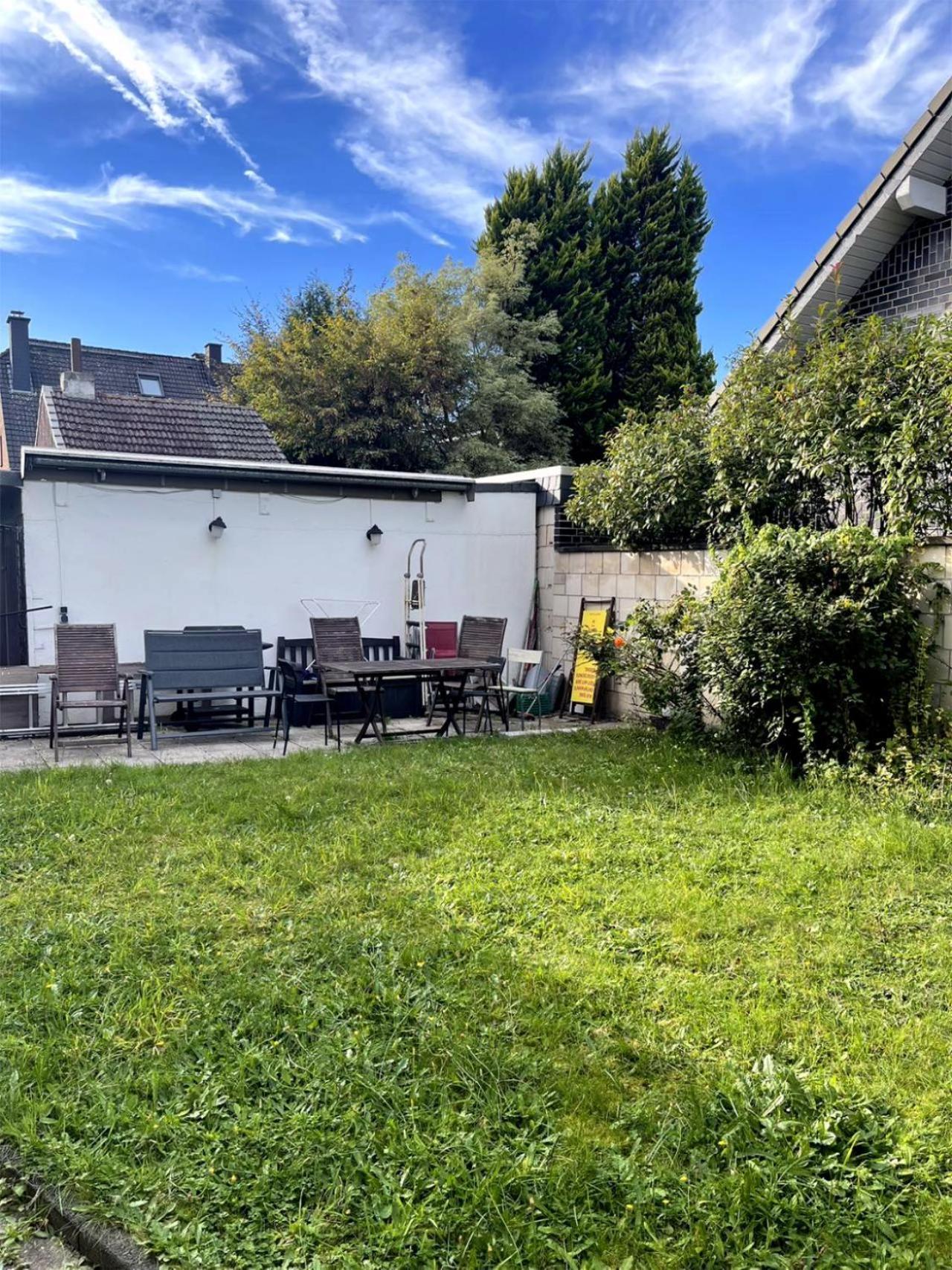 Duesseldorf Messe And Airport, 2-Bedroom Apartment With Kitchen And Garden Duisburg Exteriör bild